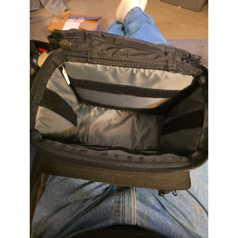 Tamrac Explorer 2 Camera Bag Black Padded DSLR/Film Camera Case w/o Dividers